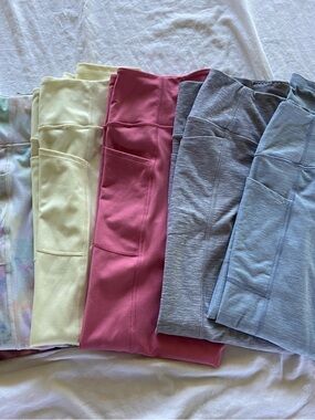 6 pairs of Victoria Secret Pocket leggings size 16